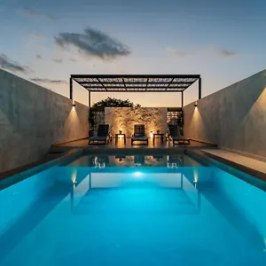 Mexico, Hotel